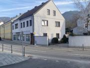 2 getrennte gepflegte Häuser derzeit vermietet auf einem...