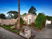2 Gyton Avenue, Glen Waverley VIC 3150 House For Rent |...