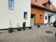 2 Häuser und Nebengebäude in Großauheim