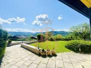 2 in 1: Wohnen mit Panoramablick & Einlegerwohnung in...