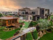 2 kanal bungalow kanal lawn super luxury near raya top...