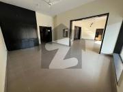 2 Kanal Commercial House Is Available For Rent In Gulberg 3
