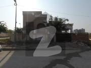 2 Kanal Corner House Modern And Elegant Design With 1...