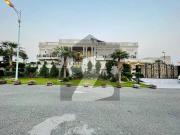 2 Kanal Exquisite Brand New Luxury Villa for Sale in DHA...