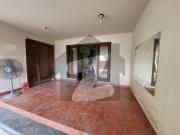 2 Kanal House Available For Rent For Office, Studio,...