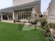 2 Kanal House Available For Sale in Phase 1 Hayatabad...