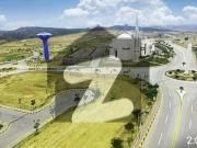 2 Kanal Pair Plots in Sector C, DHA 4