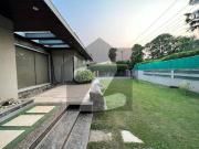 2 Kanal Slightly Used Luxury Ultra Modern Design Most...