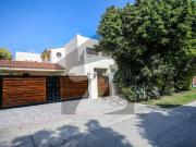 2 Kanal Top Of The Line Bungalow Phase 8