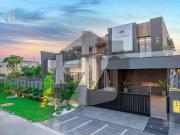 Full Basement Full Furnished 1 Kanal Ultra Luxury...