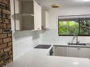 2 Keen Road, MOLENDINAR, QLD 4214 House for Rent