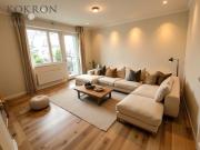 2 linke Hände Dann bitte schnell weiterscrollen!