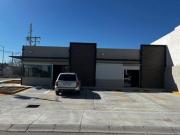 2 Locales Comerciales en Paseo de las Lilas II. Zona Sur...