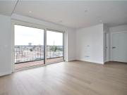 2 Lockgate Road, London SW6 1 bed apartment to rent...
