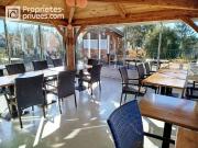 2 maisons, 5 appartements, 1 mobil home, restaurant,...