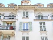 2 p Port / République