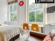 2 Penywern Road, London, SW5 9SU, United Kingdom | Room...
