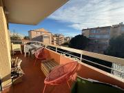 2 pièce s traversant à Fréjus