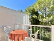 2 PIECES 46 M2 PLAGES ET CENTRE A PIED PARKING CAVE