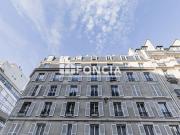 2 pièces avec vue Tour Eiffel A rénover