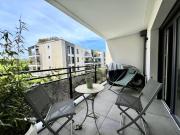 2 PIECES EN ETAGE TERRASSE PARKING