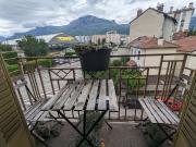 2 Pièces lumineux avec balcon