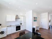 2 PIÈCES LUMINEUX AVEC GRANDE TERRASSE