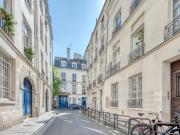 2 pièces lumineux, traversant, avec cave Emplacement...