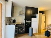 2 PIECES Meublé 33 M² + terrasse jardinet de 30 m²...