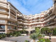 2 PIECES RESIDENCE BORD DE MER AVEC PARKING ET CAVE