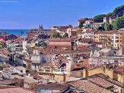 2 pieces terrasse à 300m du marché forville