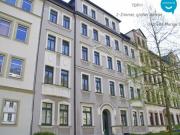 2 Raum • mit Balkon • offene Küche • Laminat •...