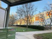 2 Raum Wohnung mit Balkon ins Grüne