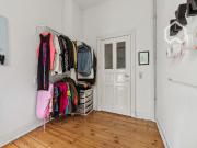 2 room apartment furnished in quiet prime location...