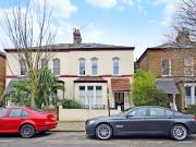 2 room apartment to let in Finsbury Park Road London,...