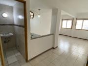 2 ROOM APARTMENT WITH EN SUITE ROOM IN MORÓN