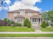 2 Roycrest Street, Brampton, ON, L6Z 4P5 house for sale Lis.