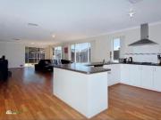 2 Scoparia Way, Baldivis, WA 6171