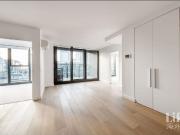 2 Separate Bedrooms Apartment at Melbourne Quarter By...