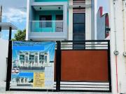 2 Storey 3 Bedroom For Sale in Village East Executive...
