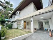 2 Storey 4 Bedroom House with Garage and Elderly Room...