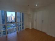2 Storey Apartment style condo @ Fort Victoria C, BGC...