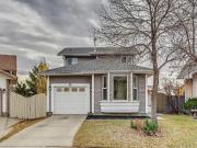 2 Storey Erin Woods Home: Renovated, Spacious & Near...