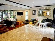 2 Storey House and Lot for Sale in Muntinlupa at Alabang...