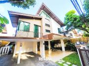 2 Storey House for Rent in Ayala Alabang Village,...