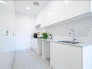 2 STOREY MODERN COASTAL HOUSE OVERLOOKING HENLEY OVAL