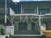 2 Storey Terrace House, Intermediate
