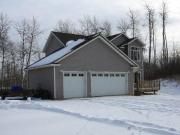 2 STOREY TRIPLE GARAGE ALMOST 6 ACRES
