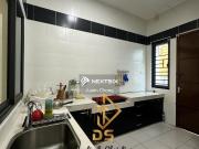 2 Storey Well Maintained Gated and Guarded community 5...