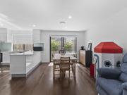 2 story, 4 bedroom townhouse in central prestigious...